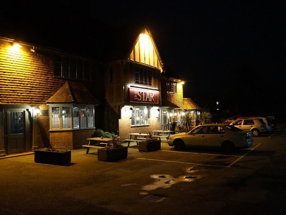The Star Inn Lingfield Εξωτερικό φωτογραφία